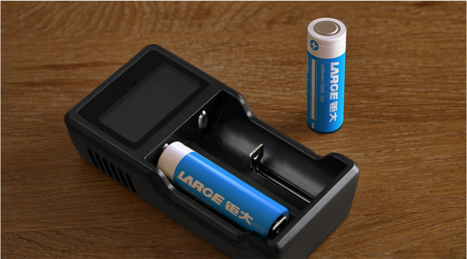 18650 Lithium Battery Charger 18650 Lithium Battery Charger